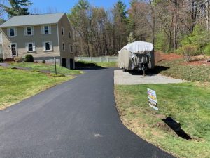 New Asphalt Driveway In Merrimack Nh